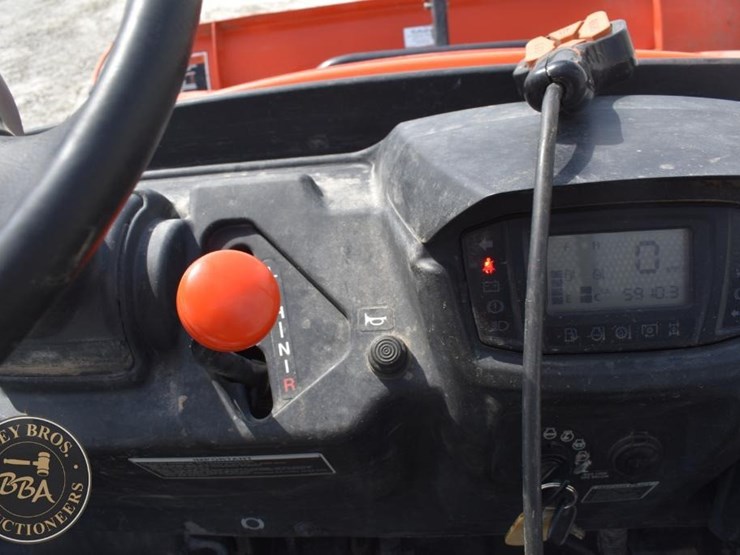 2023-kubota-rtv-x1120-image-14