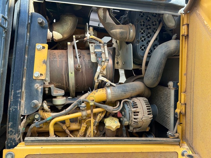 deere-650k-lgp-image-15