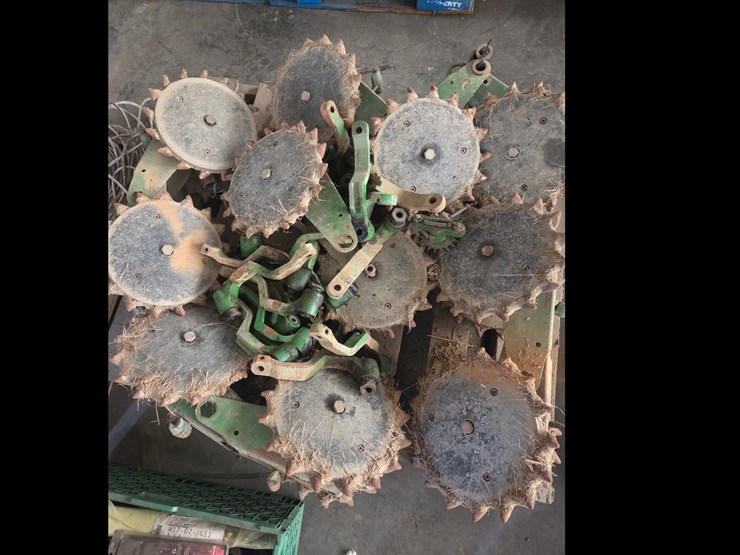 john-deere-1720-image-30