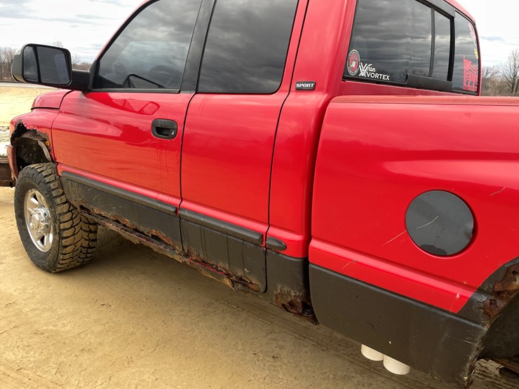 2001-dodge-ram-2500-image-30