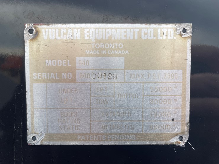 1989-peterbilt-379-image-9