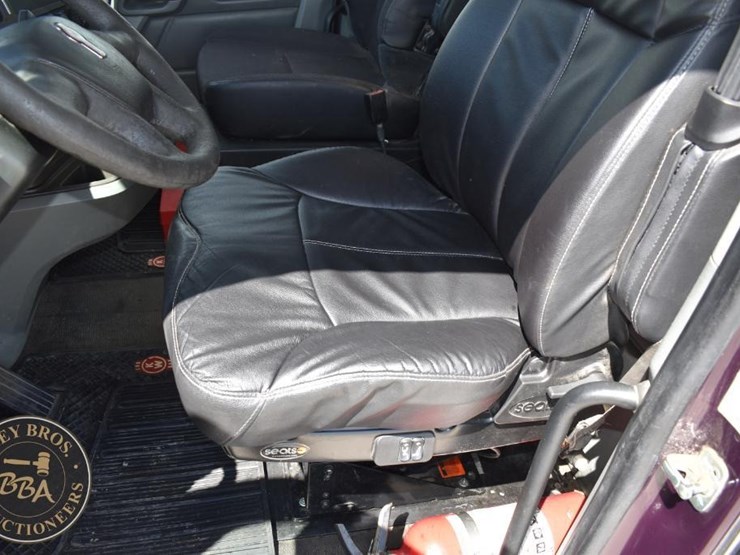 2019-kenworth-t880-image-44