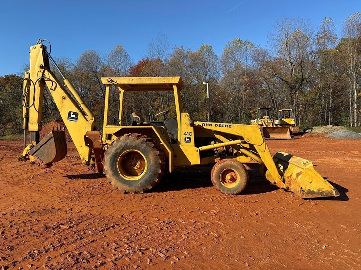 deere-410d-image-2