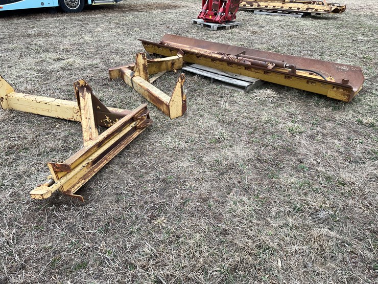 #10681-•-12'-6"-falls-wing-plow-image-1