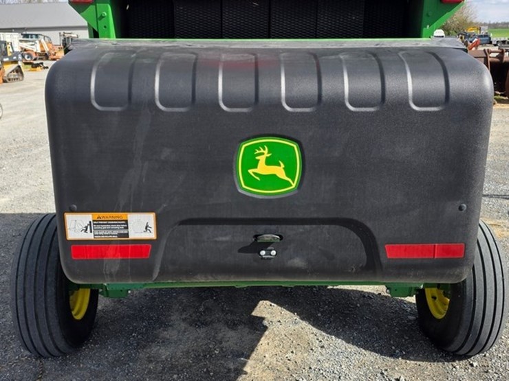 2020-john-deere-450e-image-11