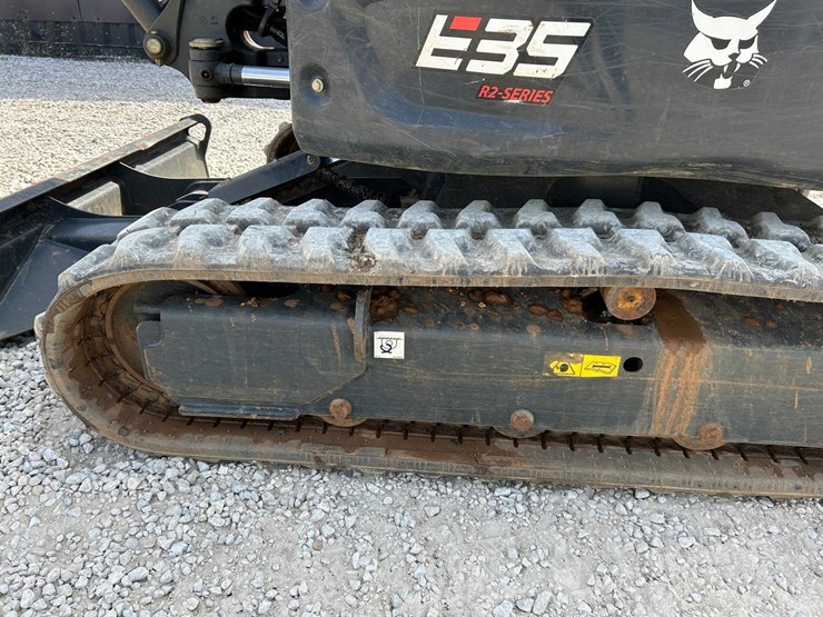 2023-bobcat-e35-image-16