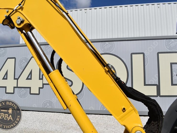 2023-komatsu-pc55mr-5-image-27