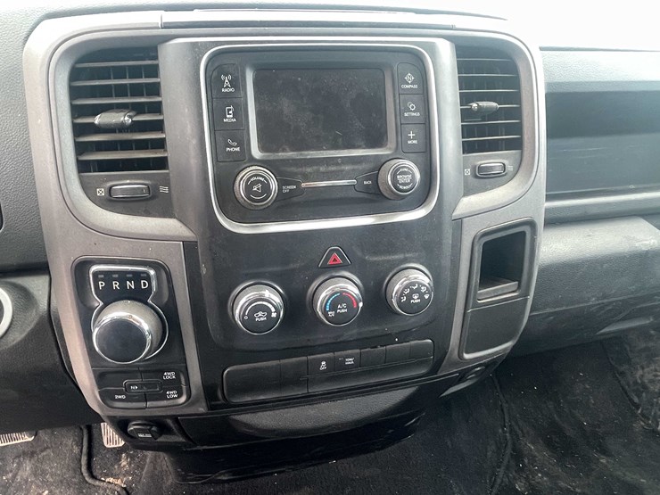 2017-dodge-1500-image-46