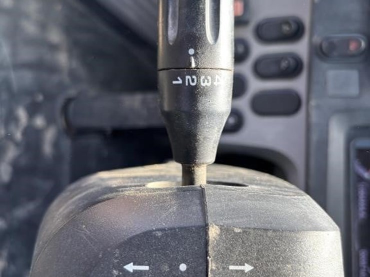 2018-komatsu-wa270-8-image-33