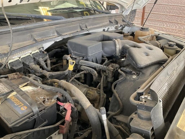 2011-ford-f250-image-13