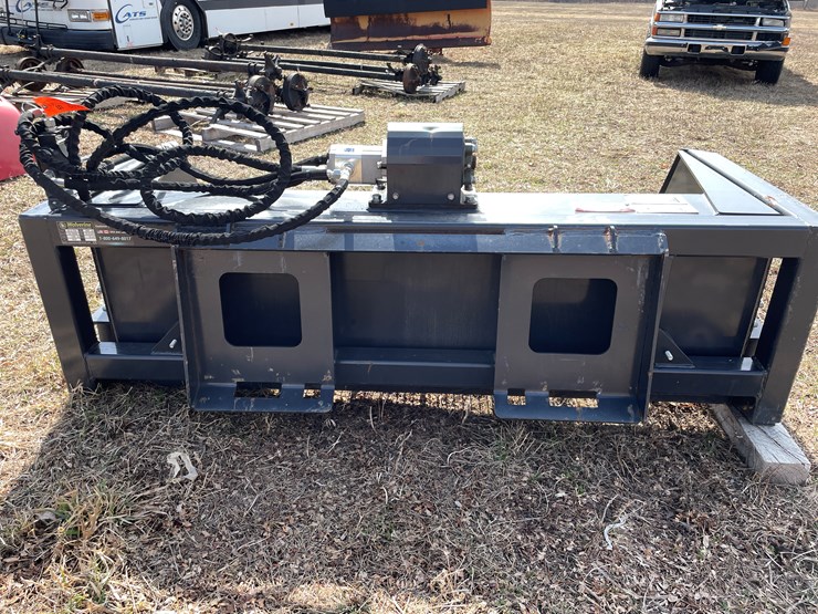 #200-•-wolverine-vibratory-screening-bucket-image-6