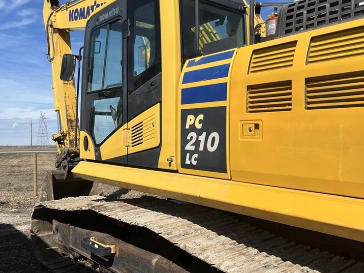 2018-komatsu-pc210-lc-11-image-8