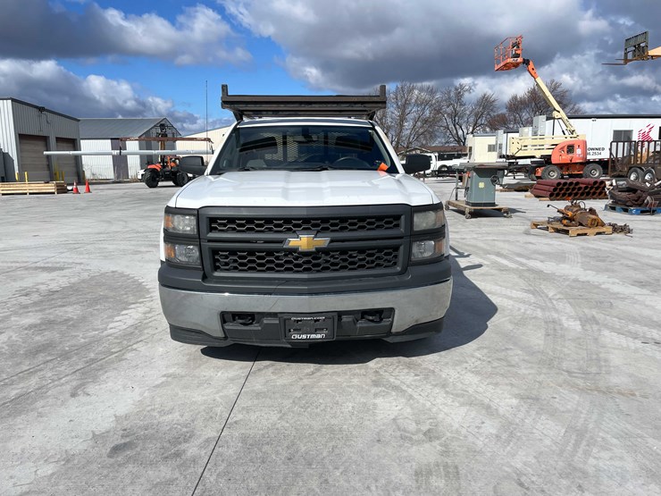 2014-chevrolet-1500-image-2