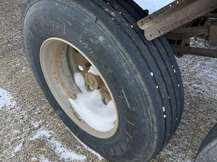 2009-wilson-grain-trailer-image-59