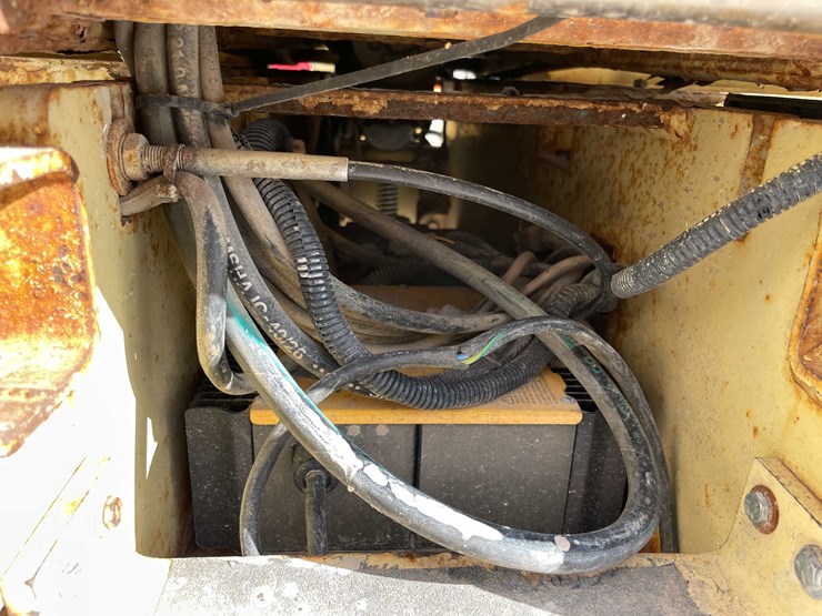 2007-jlg-1930es-image-21