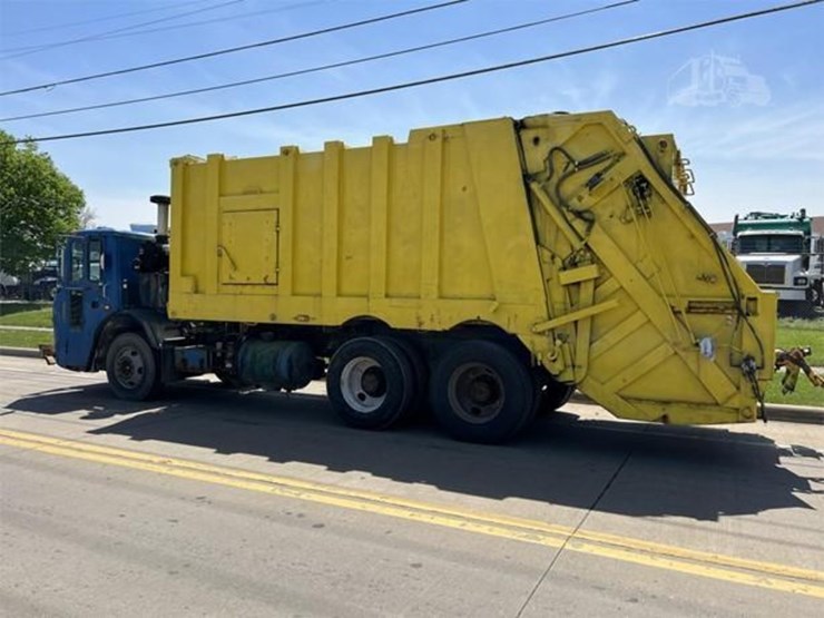 2009-mack-leu613-image-6