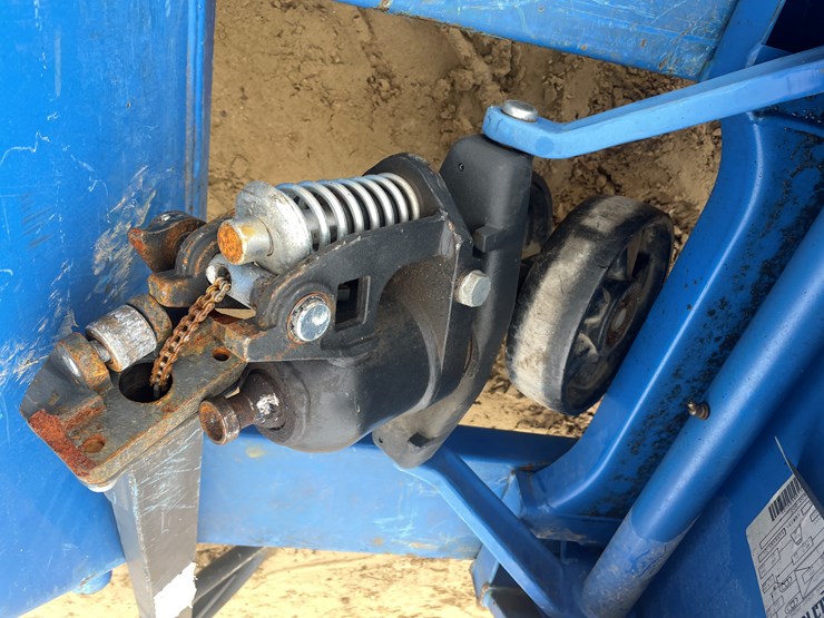 #3919-•-(3)-lift-rite-5,500-lbs.-pallet-jacks-image-12