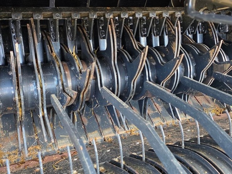 2023-case-ih-rb455-image-26