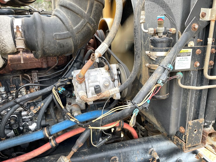 #400-•-1997-mac-ch600-semi-(has-wi-title)-image-57