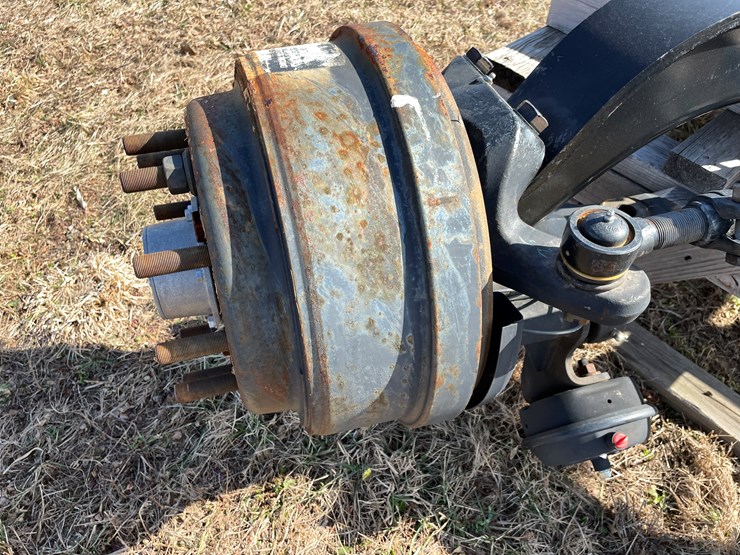 #10685-•-hendrickson-semi-truck-steer-axle-image-7