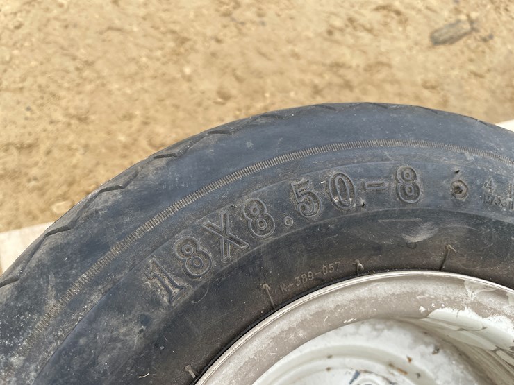 #3923-•-(5)-trailer-tires-image-15
