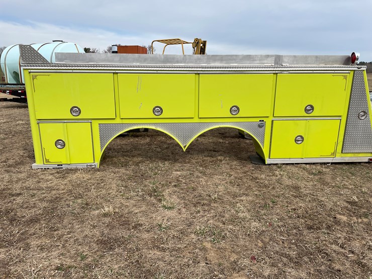 #10718-•-one-side-of-fire-truck-box-image-2