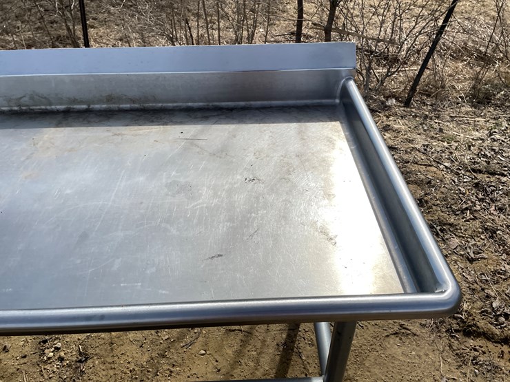 #3972-•-stainless-steel-prep-table-image-8
