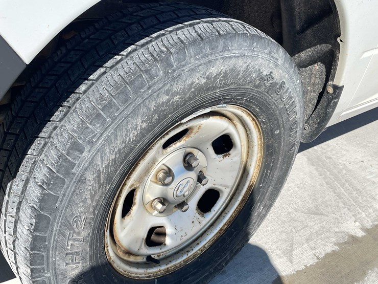 2015-dodge-1500-image-10