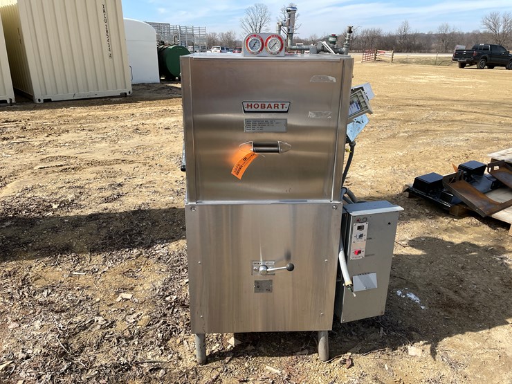 #3975-•-hobart-commercial-dish-washer-image-2