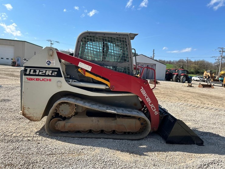 2020-takeuchi-tl12r2-image-5