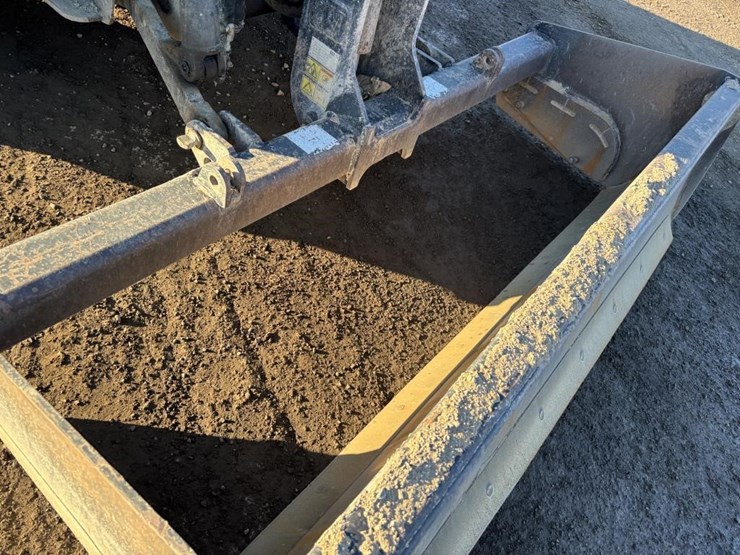 caterpillar-415f2-il-image-21