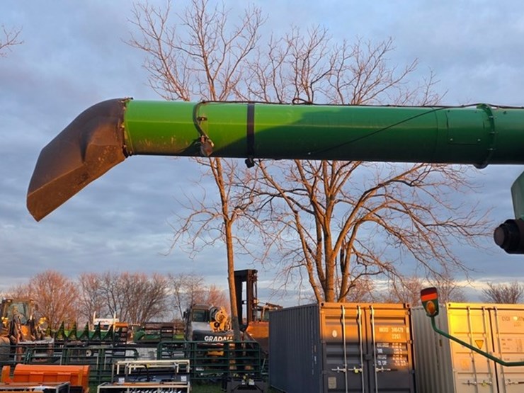 2013-john-deere-s680-image-24