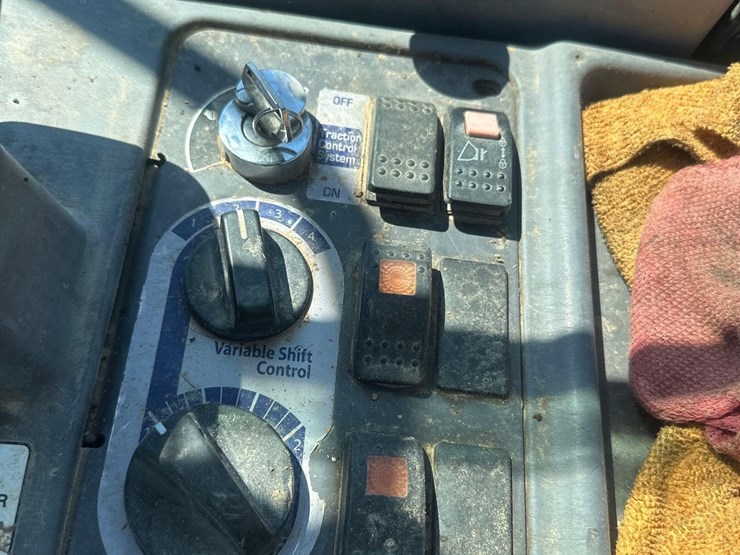 2004-komatsu-wa250-5l-image-26