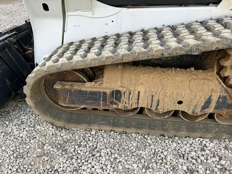 2019-bobcat-t550-image-18