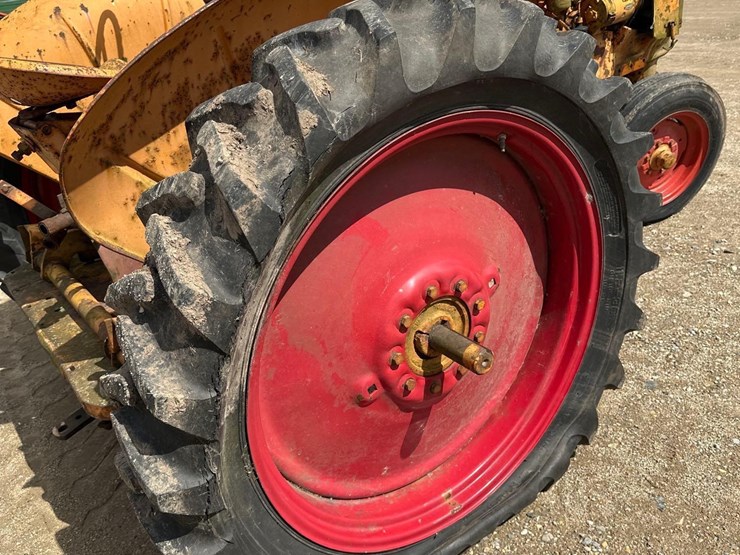 minneapolis-moline-r-image-9