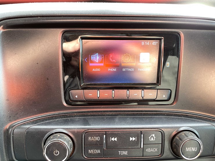 2014-chevrolet-1500-image-70