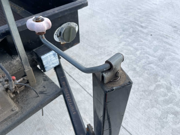 #5422-•-2014-nova-scissor-lift-tilt-bed-trailer-image-17