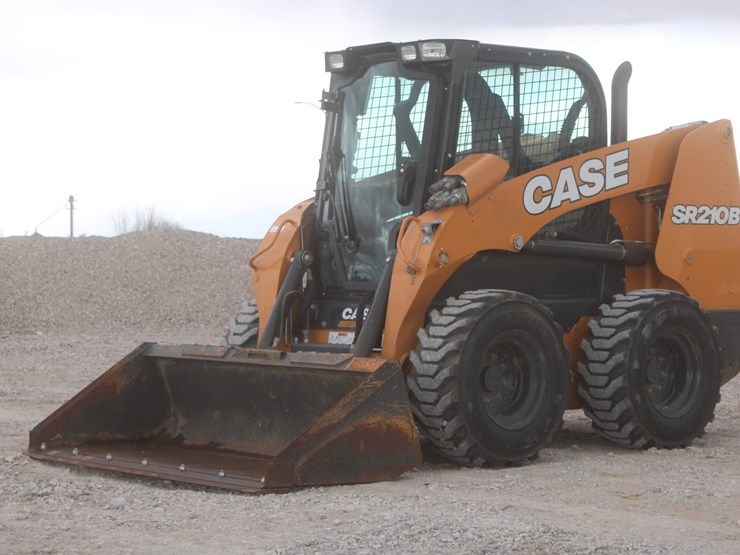 2022-case-sr210b-image-2