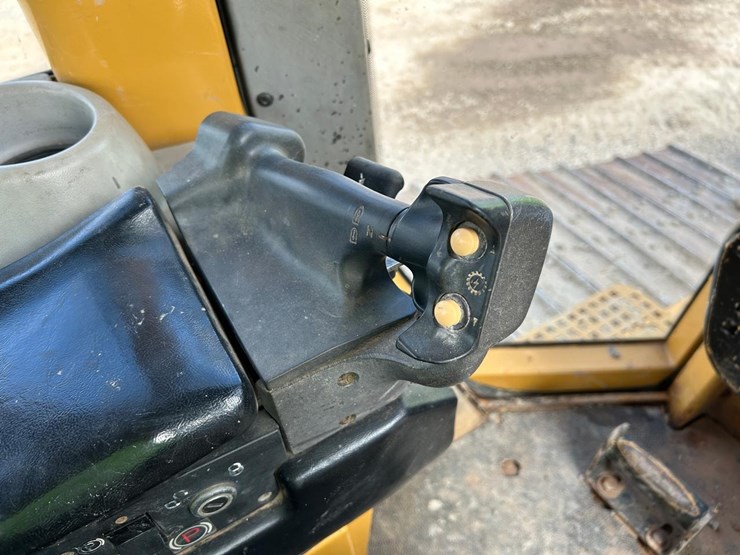 caterpillar-d5-image-28