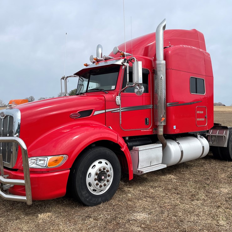 2008 PETERBILT 386