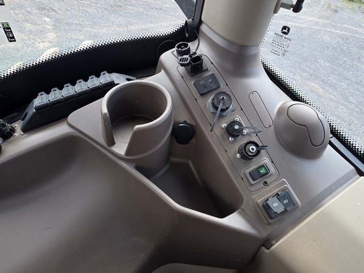 2021-john-deere-6230r-image-83