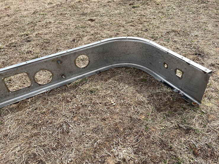 #10721-•-semi-truck-front-bumper-image-4