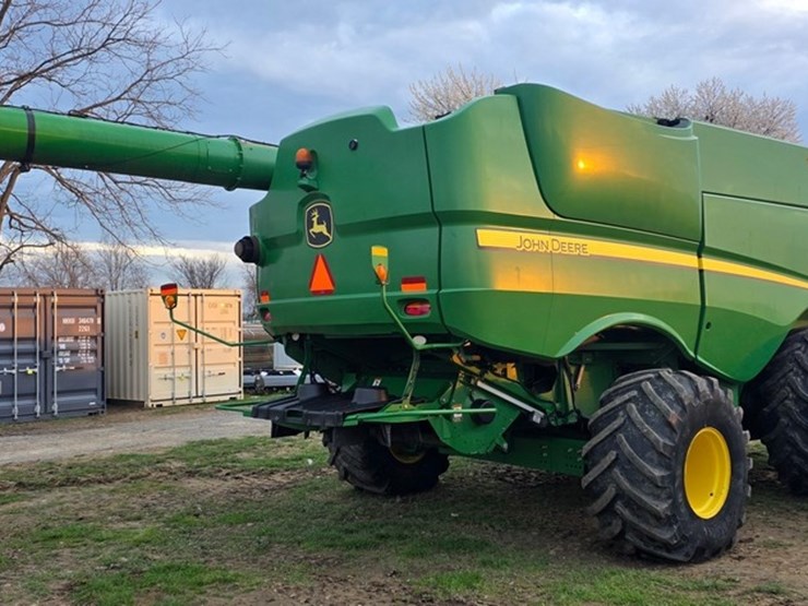 2013-john-deere-s680-image-3