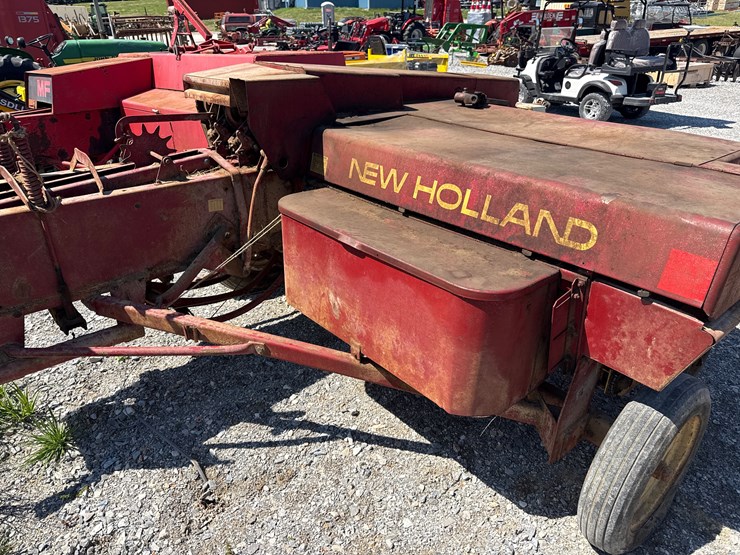 new-holland-310-image-3