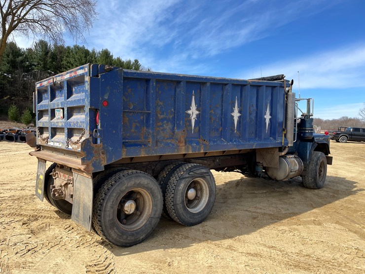 #401-•-1991-mac-rb688s-dump-truck-(has-mn-title)-image-5