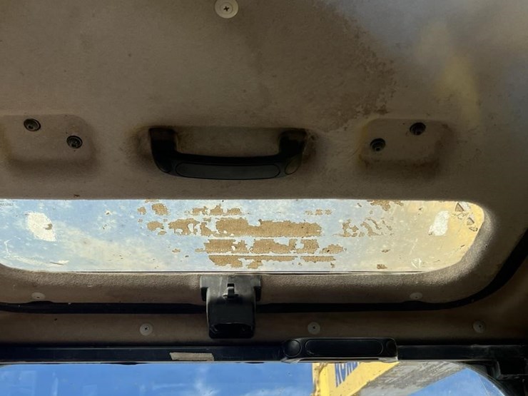 2018-komatsu-pc210-lc-11-image-52