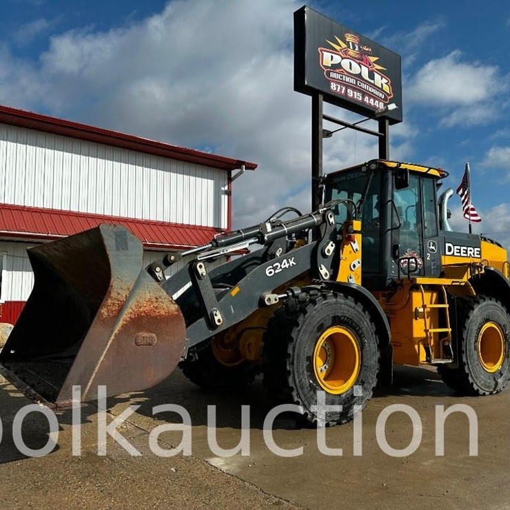 DEERE 624K