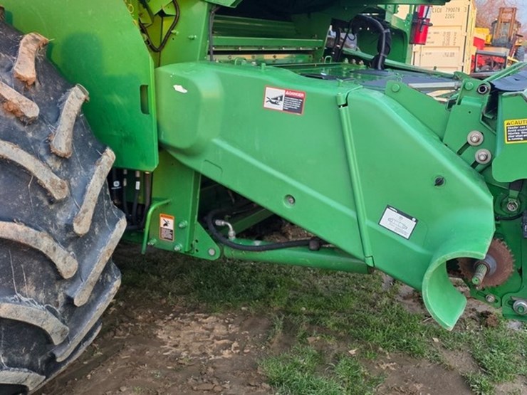 2013-john-deere-s680-image-8