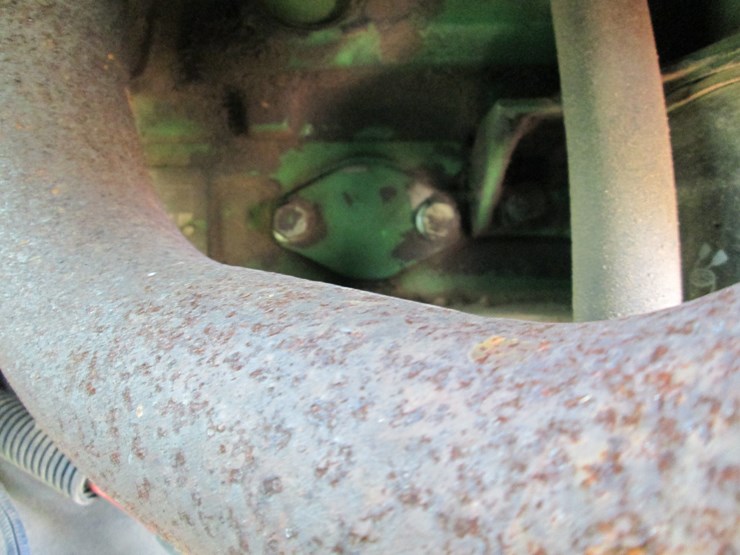 john-deere-6215-image-30