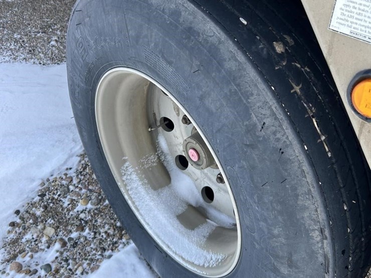 2009-wilson-grain-trailer-image-69